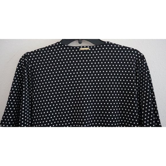Michael Kors Women's Sz L Black/White Polka Dot Surplice Tie Front Blouse $85 - Picture 4 of 7